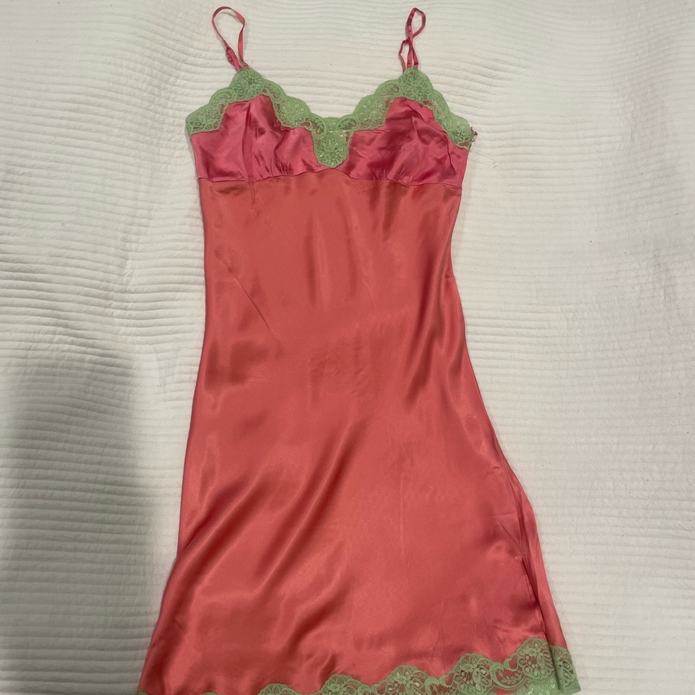 Pink Satin Slip with Pale Green Lace Trim - Women's Intimates ( Large) - Picture 4 of 11